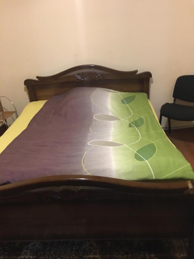 Friendly B&B Ґюмрі Екстер'єр фото